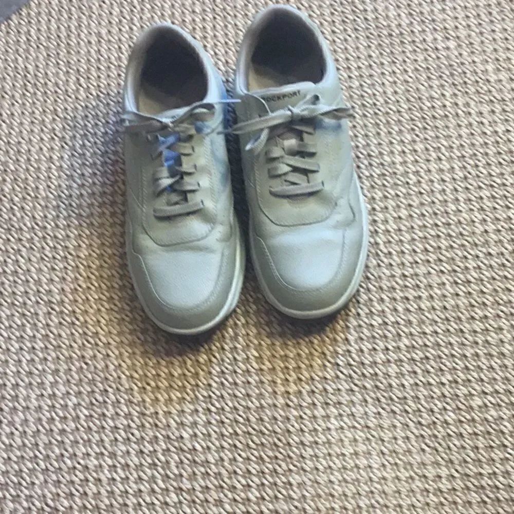 ROCKPORT PROWALKER in size 11 - Picture 2 of 16